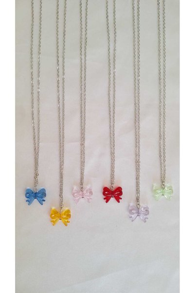 SOUL BY A&B Manifest Necklace 6 Pieces Lidya Esin Zoktay Mina Sueda Crescent Necklace Colorful
