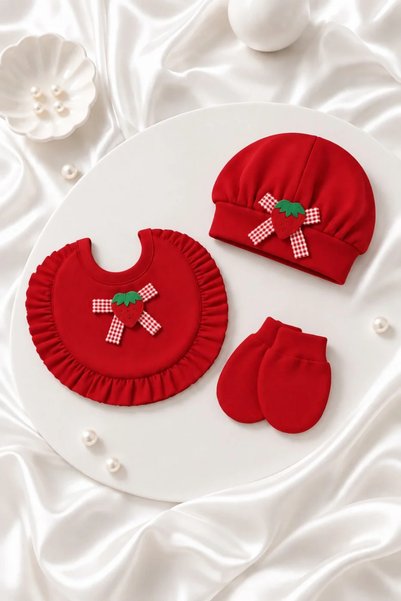 Tuğra Bebe 100% Cotton Baby Girl Hospital Discharge Set with Strawberry Motif and Lace Collar, 5 Pieces
