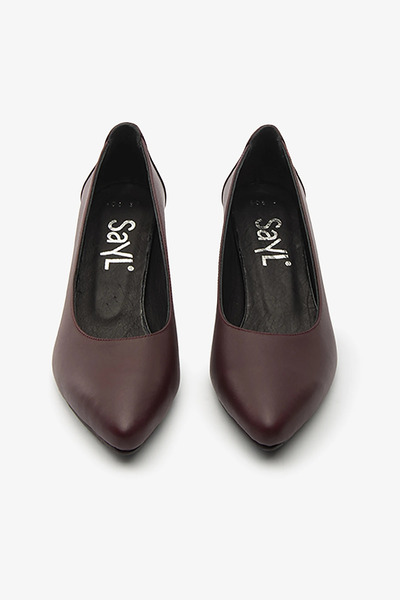SAYL Burgundy Genuine Leather Low Heeled Women's Shoes