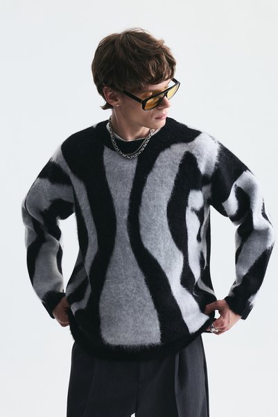 VAMOSCLO Relax Fit Color Block Sweater