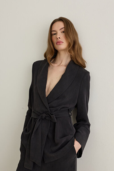 boneqa barcelona Maria Belted Double-Breasted Anthracite Kimono Jacket
