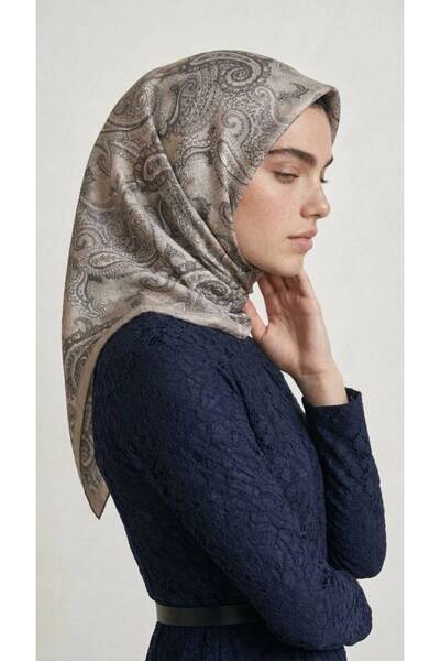 Levidor Elya Scarf