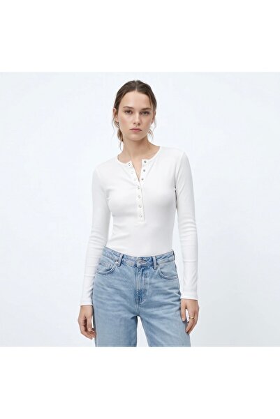 Su Wear Lace-Up Long Sleeve Tshirt