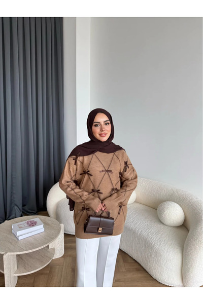 KAŞİHA سترة نسائية محبوكة بتفاصيل شريطية