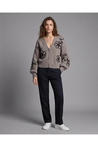 Trend Kapında Cardigan tricotat cu motive florale