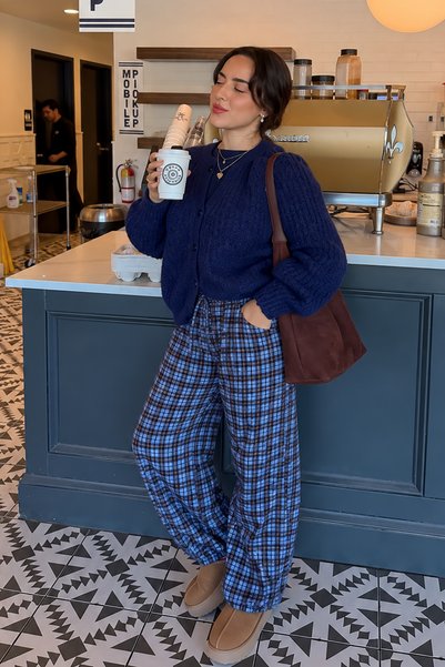 Butik Women's Blue Plaid Patterned Loose-Fit Elastic-Cuffed Trousers Nns026