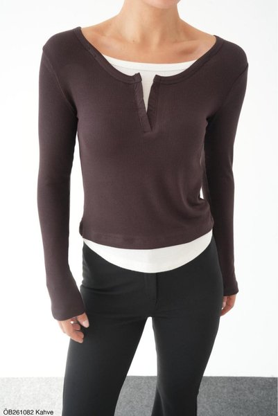 CADDELAMODA Self-Adorned Blouse