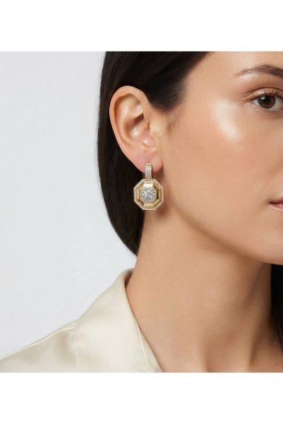 DUUE ACCESSORY Gold Renk Taşlı Geometrik Sallantılı Küpe