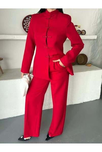 Moda İkra DİK YAKA DÜĞME DETAYLI CEKET PANTOLON TAKIM