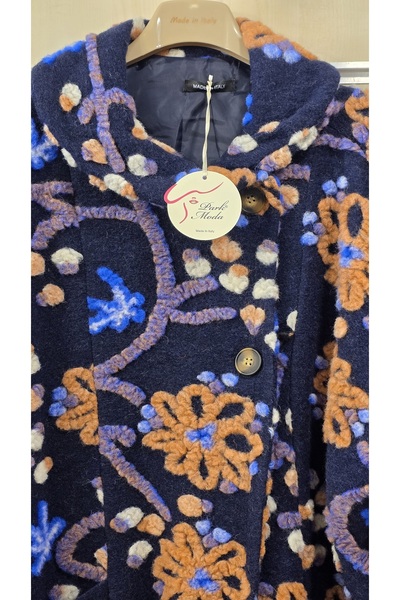 Park Moda معطف من الصوف الإيطالي بنقش بارز