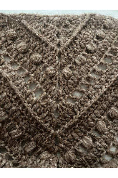 Generic Brand Hand-Knitted Brown Triangle Shawl – 58% Alpaca, 14% Merino Wool, Openwork and Peanut Patterned Women's Shoulder Shawl