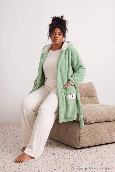 Trendyol Curve Halat de casă tricotat cu broderie Mint Wellsoft Teddy Bear, m...