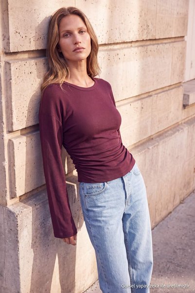 Trendyol Kollektion Purpurnes, tailliertes, geripptes Viskose-T-Shirt mit Run...