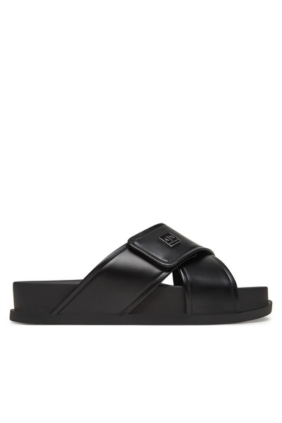 Armani Exchange شباشب نسائية XDP063-XV927-00002