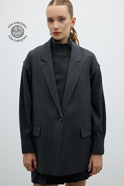 Roman Lurex Çizgili Erkek Yaka Yelek Gri K2617010_004