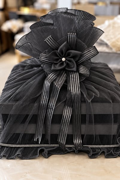 Çt Çeyizci Tekstil Satin bundle with lace embroidery, rose guipure lace, spec...