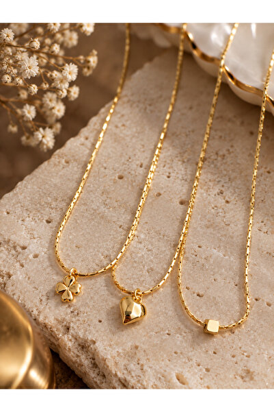 SEZİNİN TAKI DÜKKANI Women's Necklace-Three Gold Color Necklaces Set – Heart,...
