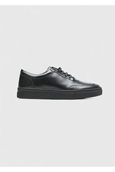 Ramsey Black Leather Sneakers