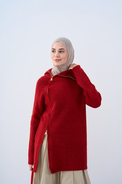 LOCCO Women's Gold Zippered Knitwear Sweater Red