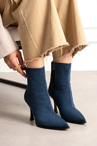 Mio Styllo Celesta Zipper Detail Pointed Toe Women's Heeled Boots