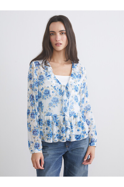 LC Waikiki Nevavm with a Difference of Mind, Lcw Vision Blue Floral V-Neck Lo...