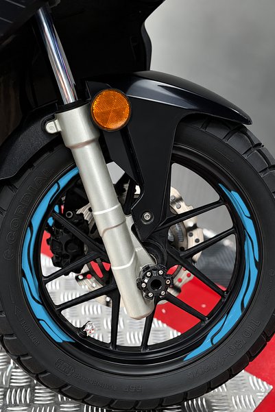 Banxtre Cutout v2 rim strip sticker set (front & rear, full coverage) - compa...