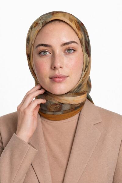 Mooncorn Alora Desen Hebei Silk Scarf
