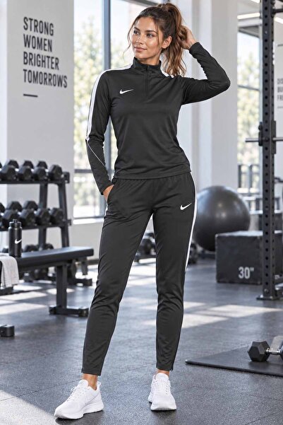 Nike Kadın Siyah Dri-FIT Eşofman Takımı Beyaz Şeritli Spor Takım