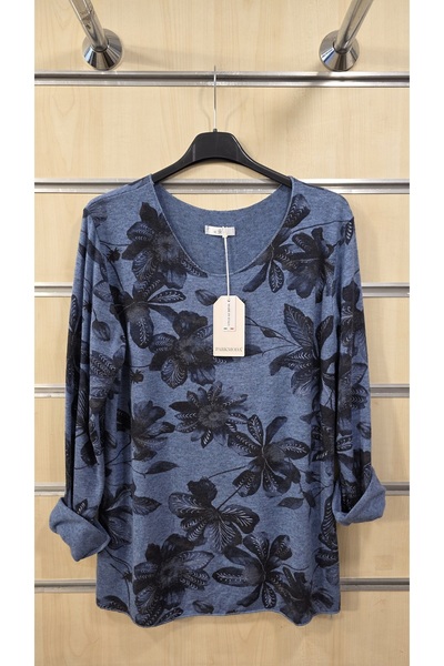 Park Moda Italian Thin Sweater with Angora Content