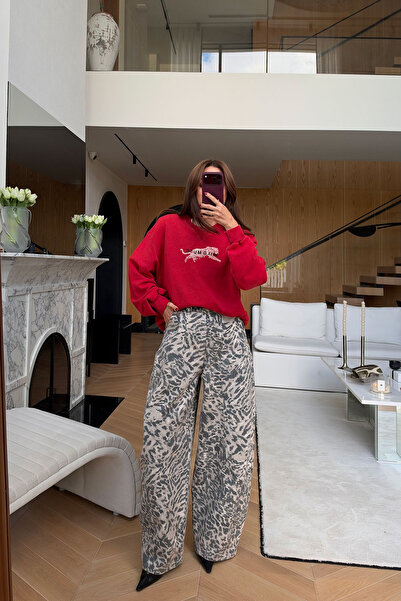 Özge Özgenç Parça Dikişli Geniş Paça Pantolon