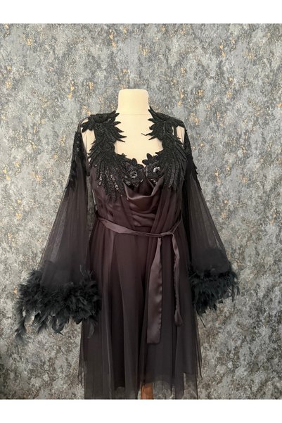 Loviana belle Special Design Feather Detailed 2-Piece Short Dressing Gown and Nightgown Set in a Box