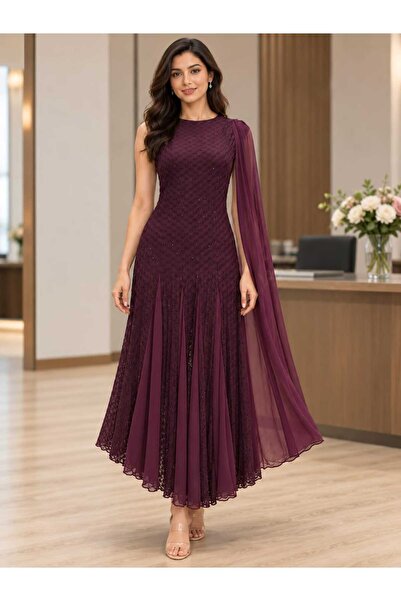 gmax Women's Dress with a Touch of Elegance in Lace and Chiffon
