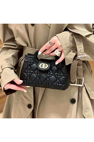 Generic Brand luxurious black bag