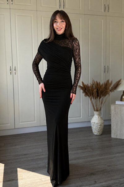 Dilay Gökoğlu Butik Shoulder Detailed Lace Sandy Fabric Maxi Black Dress