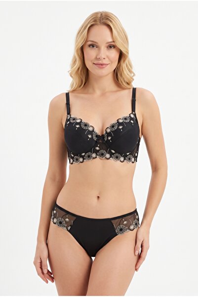 NurPeri İç Giyim Stylish and Comfortable Bra Set with Lace and Padded Support