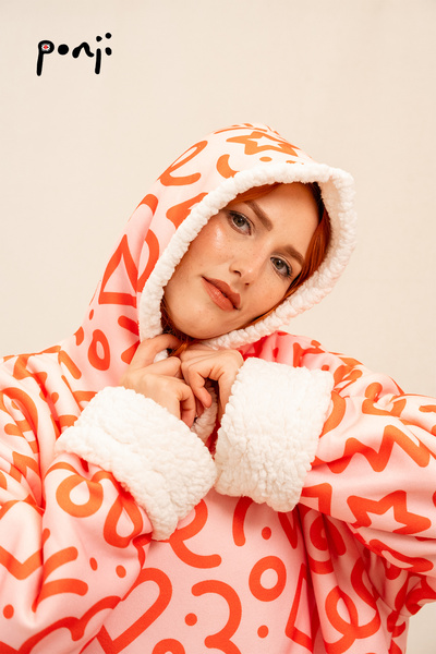 ecemre beach towel Wearable Tv Blanket - Oversized Sweatshirt & Hoodie & Poncho & Fleece
