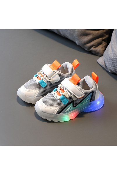 Superbaby Adidasi cu luminite pentru baieti - Cutie cadou, modele diverse, 1 buc