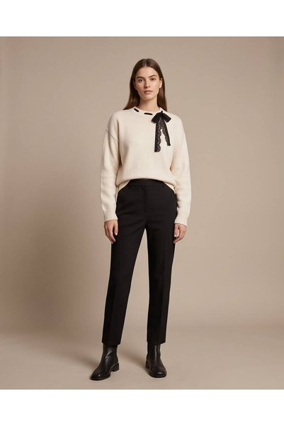 Trend Kapında Women's Elegant Lace Ribbon Detailed Soft Textured Knitwear Sweater