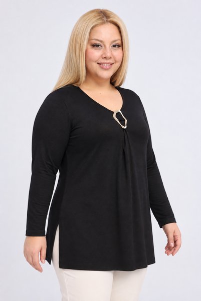 Curvy Trend Büyük Beden Yaka Metal Aksesuarlı Ön Pliseli Bluz