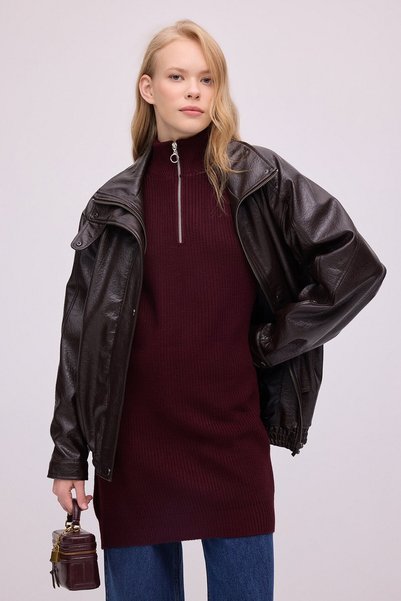 Touché Privé SWEATER WITH ZIPPER DETAIL