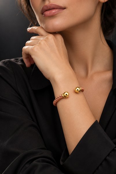 İyyaKee Burgu Model Top End Copper Women's Men's Handcuff Bracelet