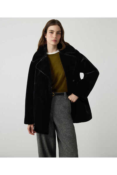 MISS IPEKYOL Geniş yakalı oversize suni kürk