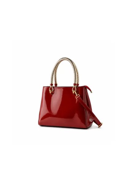 Generic Luxury Women's Hand and Shoulder Bag with Gold Accents and Elegant Br...
