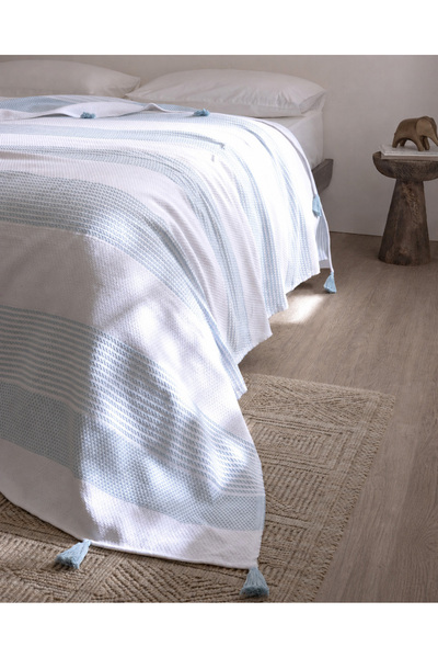 Madame Coco Virelia Double Cotton Bedspread - Blue/White