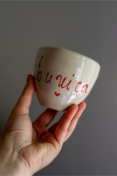VAZE Ceasca cafea in forma de inima , lucrata si pictata manual