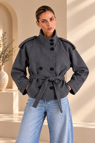 Trendingsize Regular Apollet Button Detail Short Coat with Trimmed Collar