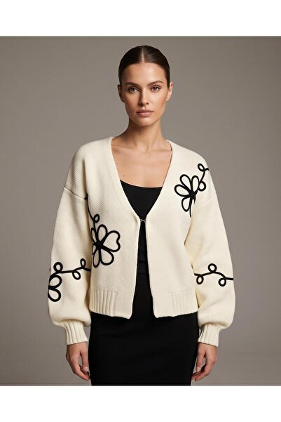 Trend Kapında Cardigan tricotat cu motive florale