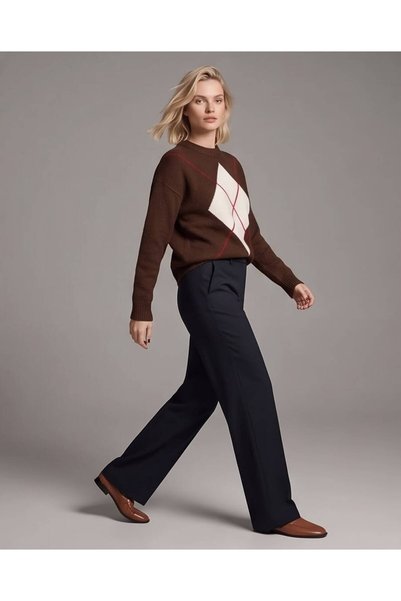 Trend Kapında Women's Diamond Patterned Crew Neck Knitwear Sweater