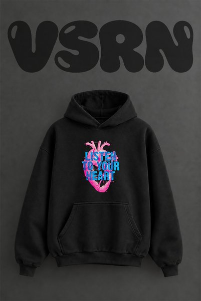 VSRN سويت شيرت بقلنسوة أسود كبير الحجم مطبوع من الأمام بتصميم Dinle Heart
