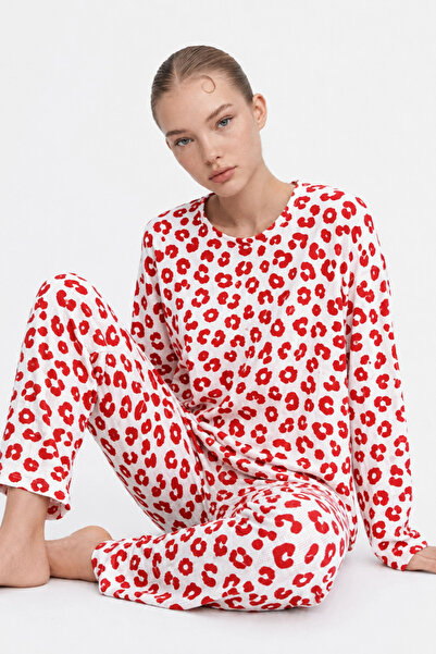 bysocafashion Women's Red Comfortable Fit Flexible Pajama Set